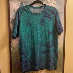 Lululemon tie dye shirt large :)